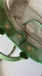 Chanel Small Deauville With Pouch Green - Image 16