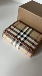 Burberry Small Check Folding Wallet - Image 5