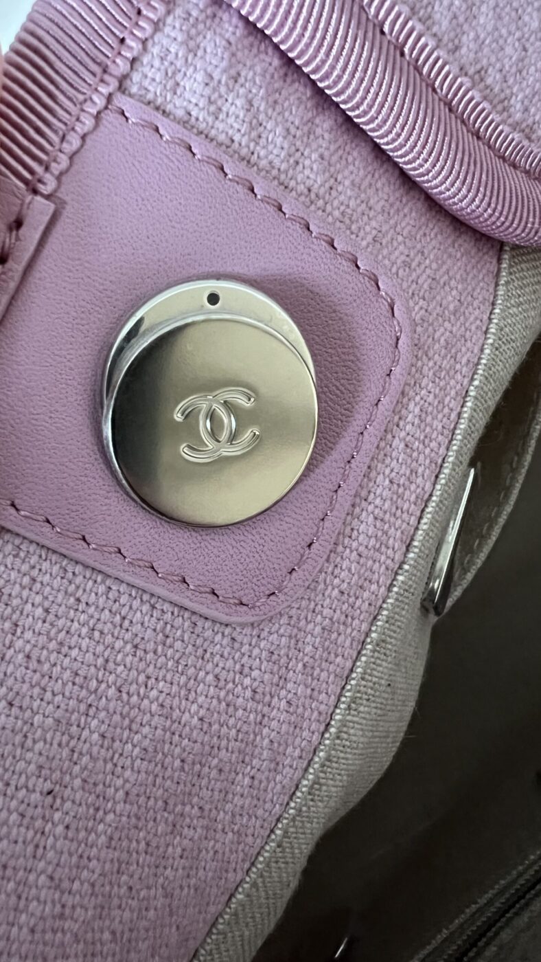 Chanel Small Deauville With Pouch Pink - Image 19