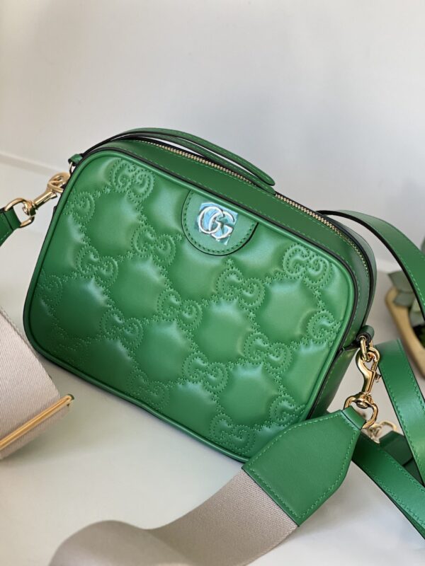 Gucci Zip Camera Bag GG Matelasse Leather Small Green
