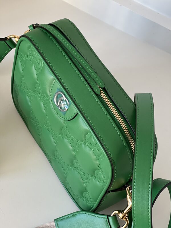 Gucci Zip Camera Bag GG Matelasse Leather Small Green - Image 3