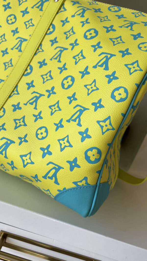 Louis Vuitton Keepall 50 Baondouliere Neon Playground - Image 12