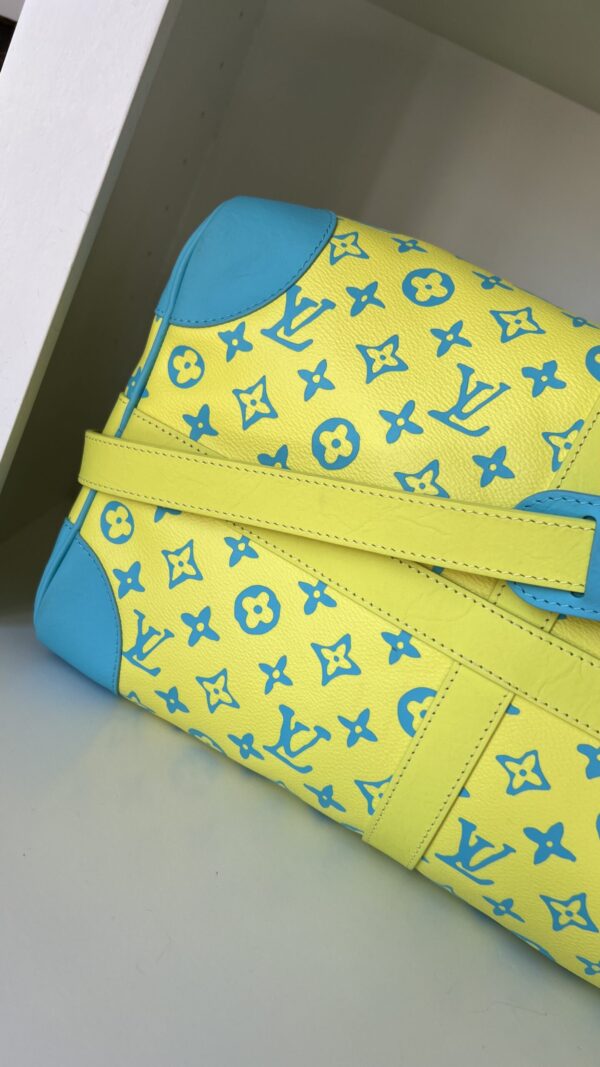 Louis Vuitton Keepall 50 Baondouliere Neon Playground - Image 16