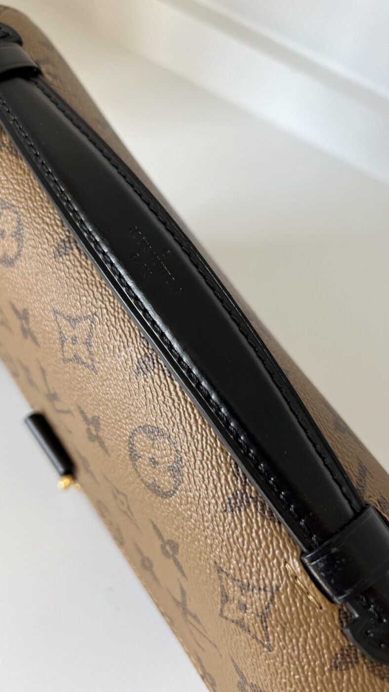 Louis Vuitton Pochette Metis Reverse - Image 3