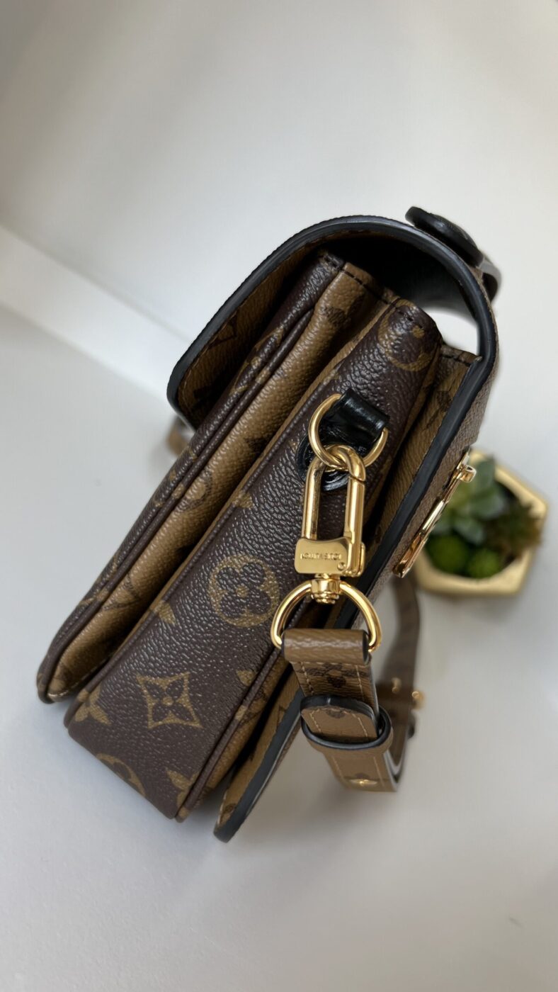 Louis Vuitton Pochette Metis Reverse - Image 9