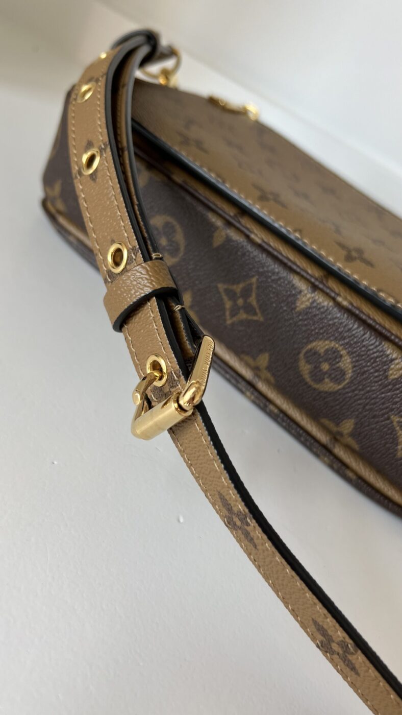Louis Vuitton Pochette Metis Reverse - Image 12