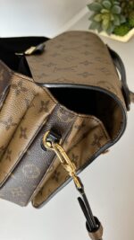 Louis Vuitton Pochette Metis Reverse - Image 15