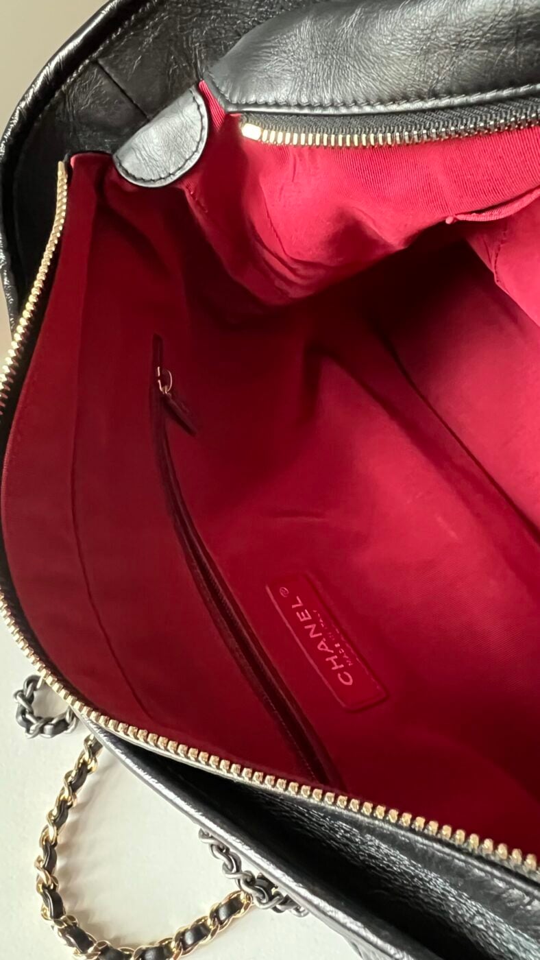 Chanel Medium Gabrielle Black Crinkled Calfskin - Image 21