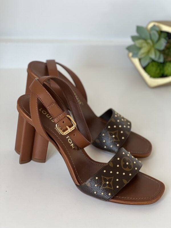 Louis Vuitton Block Heel Sandals 38