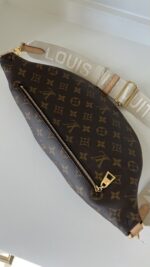 Louis Vuitton High Rise Bumbg - Image 6