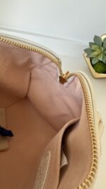 Louis Vuitton Speedy 20 Bandouliere By The Pool - Image 15