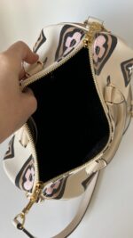 Louis Vuitton Wild At Heart Speedy 25 Bandouliere - Image 9