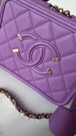 Chanel Caviar Quilted Small CC Filigree Vanity Case Purple - Image 4