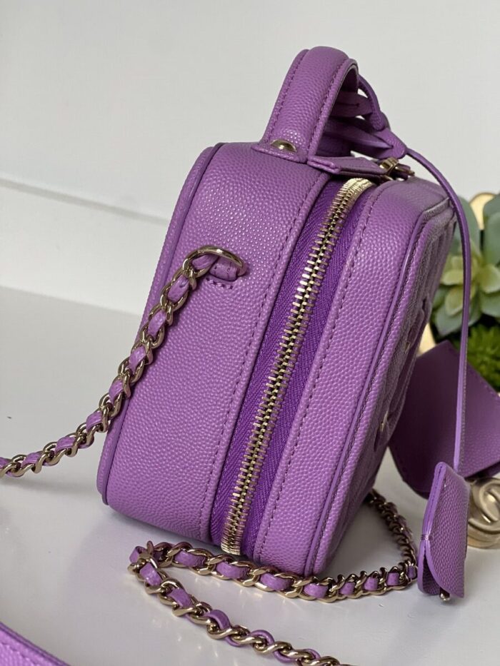 Chanel Caviar Quilted Small CC Filigree Vanity Case Purple - Image 6