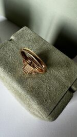 Van Cleef & Arpels 18K Yellow Gold Diamond Mother of Pearl Vintage Alhambra Ring 54 - Image 6