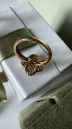 Van Cleef & Arpels 18K Yellow Gold Diamond Mother of Pearl Vintage Alhambra Ring 54 - Image 9