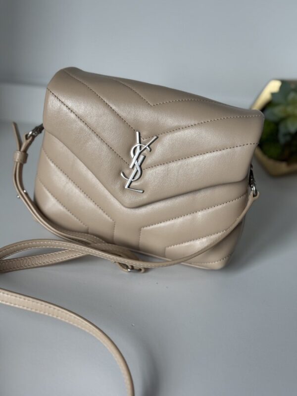 IMG_0047 YSL Toy LouLou Light Beige - Image 1