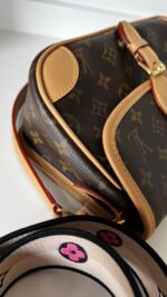 Louis Vuitton Diane Monogram - Image 8