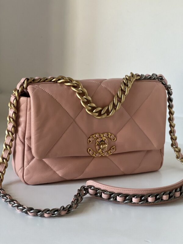 Chanel 19 Small/Medium Light Pink Lambskin - Image 1
