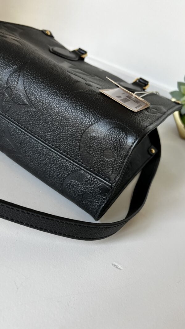 Louis Vuitton OnTheGo PM Empreinte Noir - Image 3