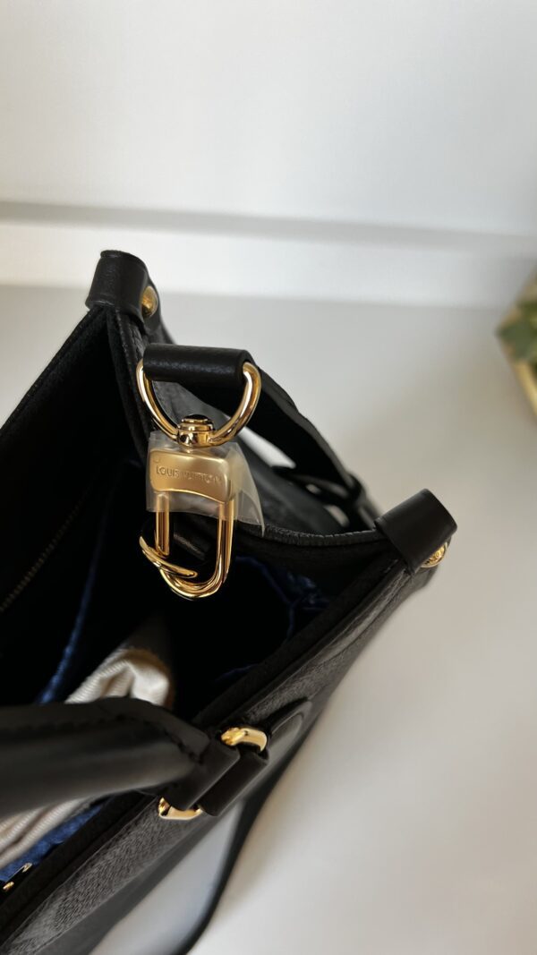 Louis Vuitton OnTheGo PM Empreinte Noir - Image 6