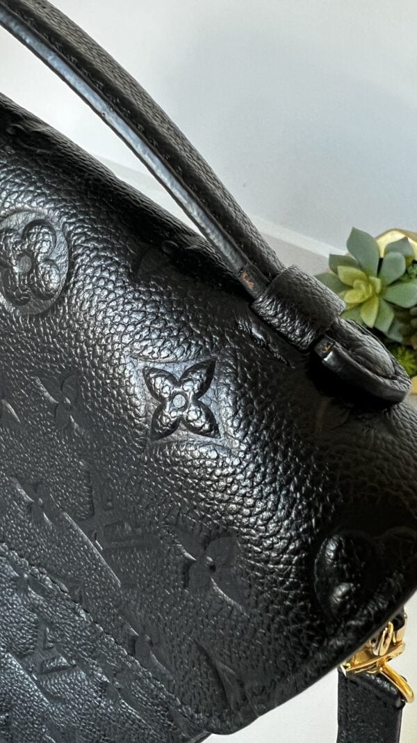 Louis Vuitton Pochette Metis Empreinte Noir - Image 4