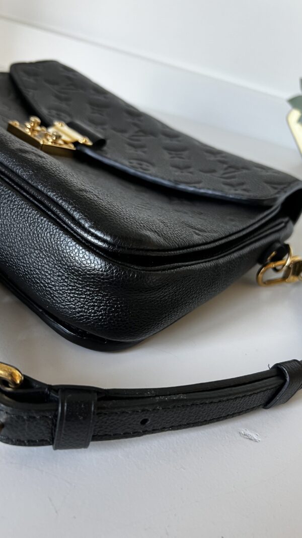 Louis Vuitton Pochette Metis Empreinte Noir - Image 7