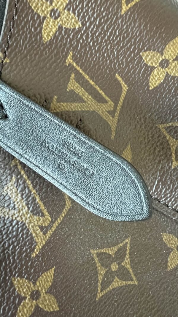 Louis Vuitton NeoNoe MM Monogram Noir - Image 5