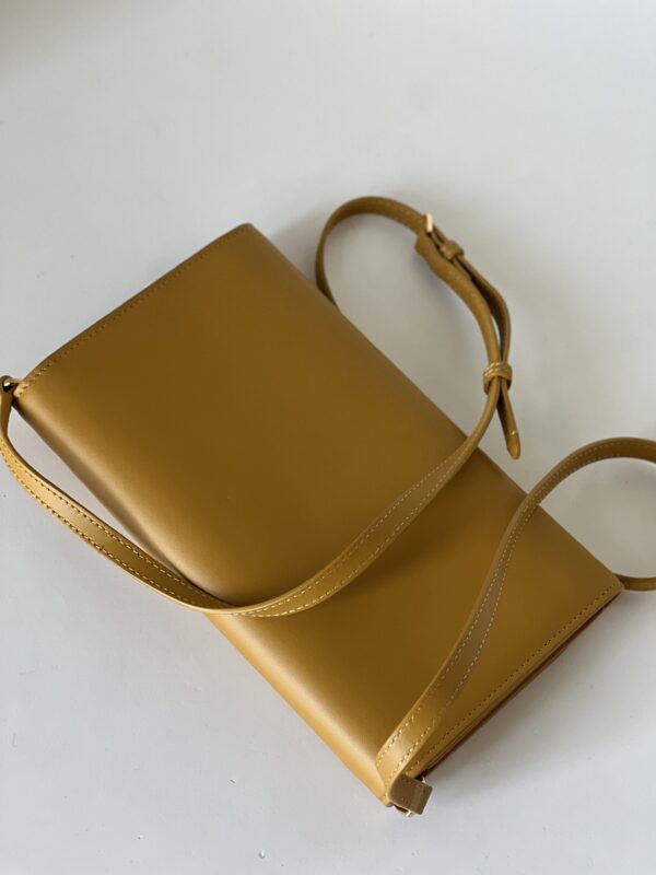 Burberry Crossbody - Image 4