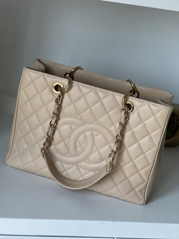 Chanel GST Beige Clair Caviar Shoulder Bag Gold Hardware