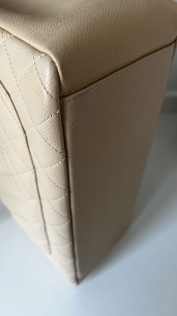Chanel GST Beige Clair Caviar Shoulder Bag Gold Hardware - Image 13