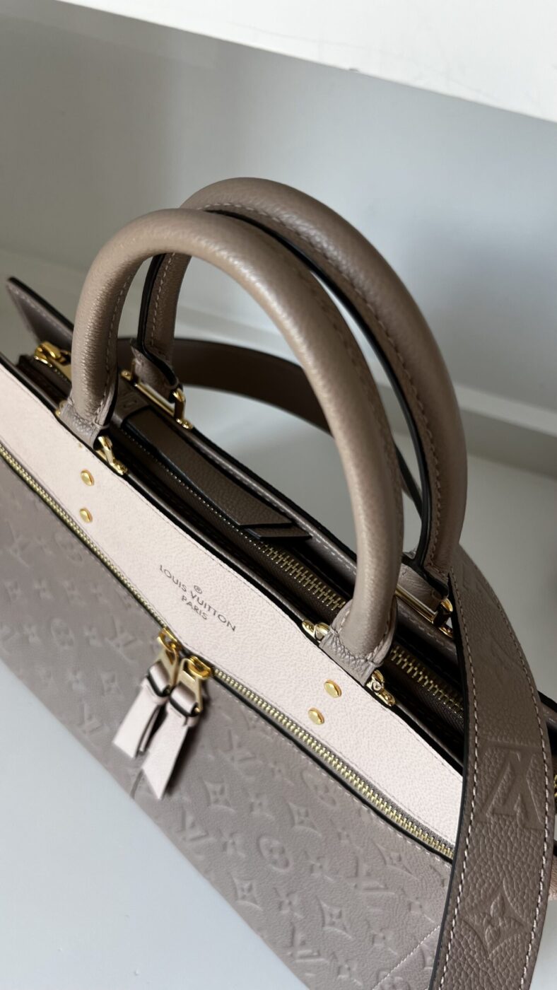 Louis Vuitton Sully MM Empreinte Papyrus Cream - Image 6
