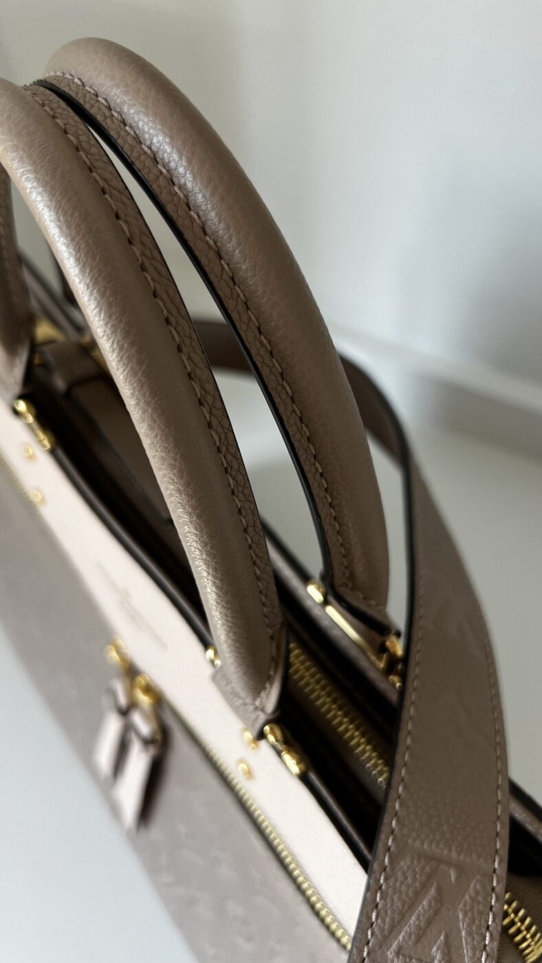 Louis Vuitton Sully MM Empreinte Papyrus Cream - Image 7