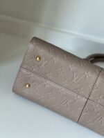 Louis Vuitton Sully MM Empreinte Papyrus Cream - Image 14
