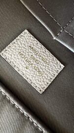 Louis Vuitton Sully MM Empreinte Papyrus Cream - Image 21