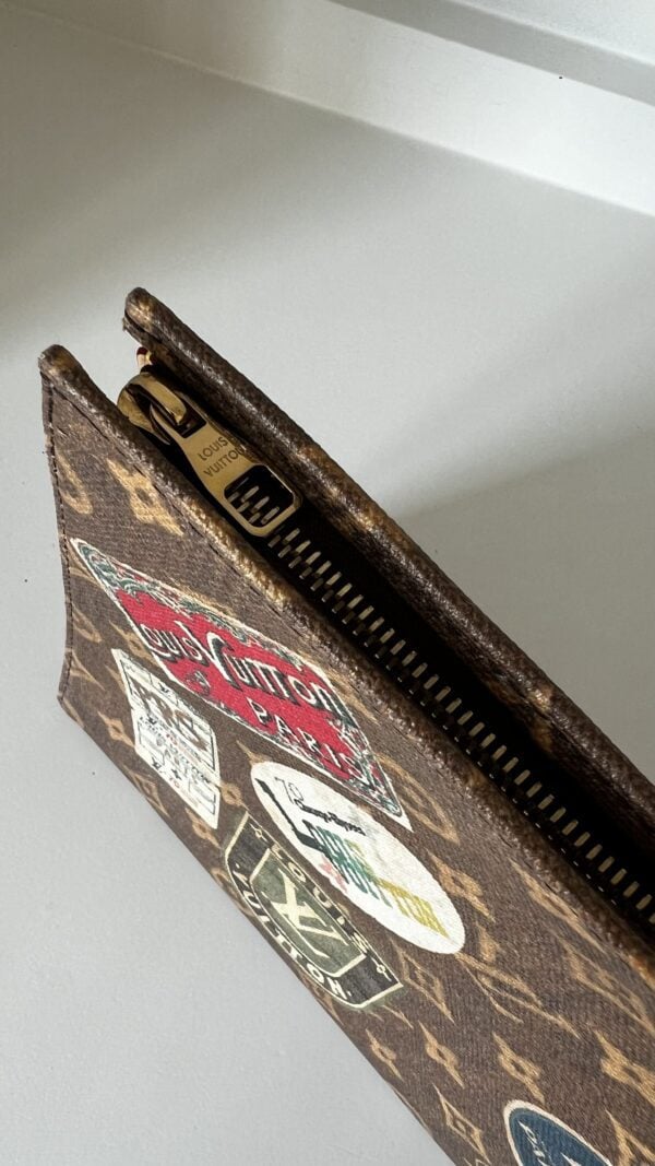 Louis Vuitton Flight Mode Toiletry Pouch - Image 2