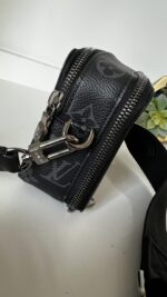 Louis Vuitton Alpha Wearable Wallet Monogram Eclipse - Image 5