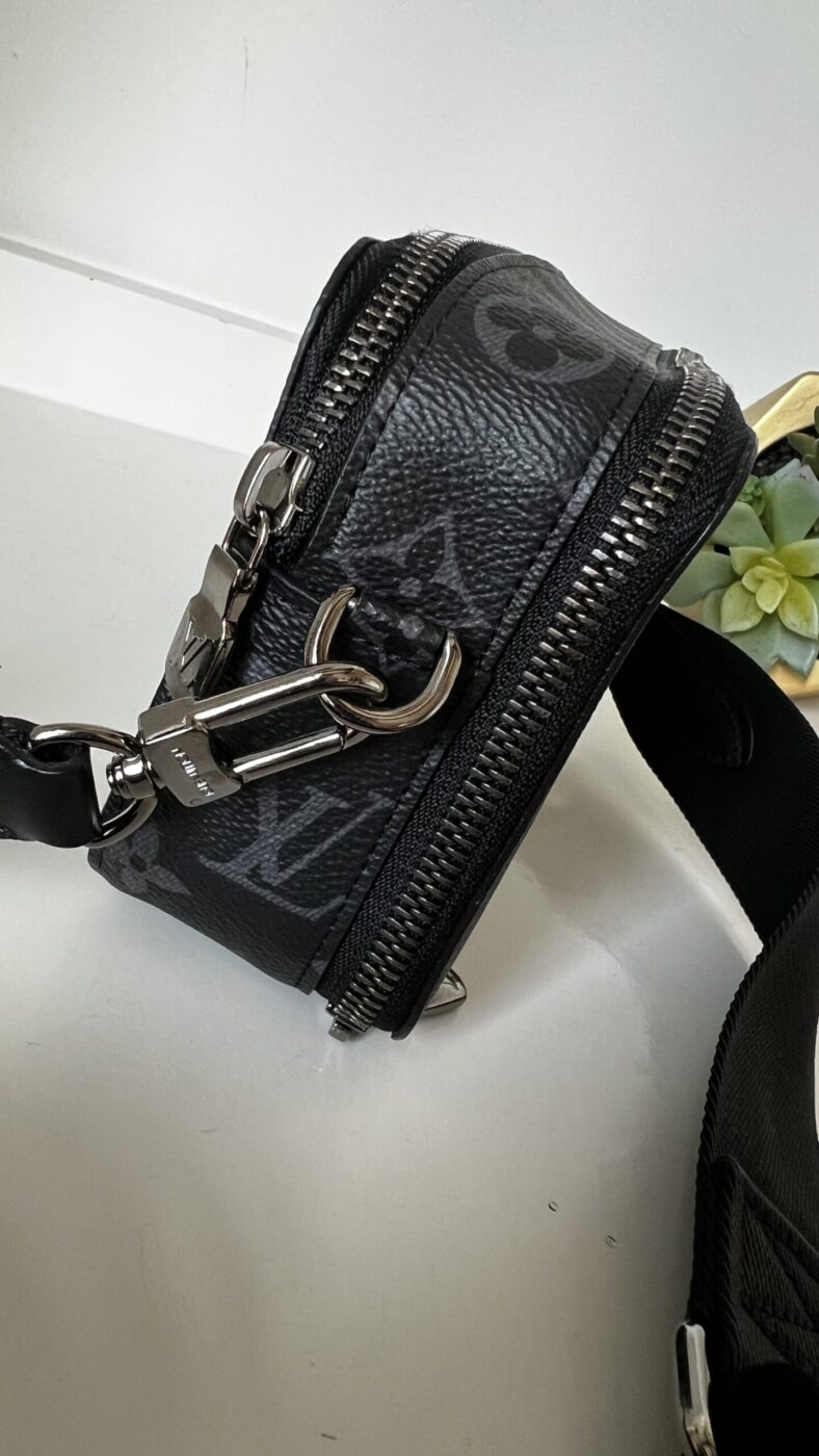 Louis Vuitton Alpha Wearable Wallet Monogram Eclipse - Image 5