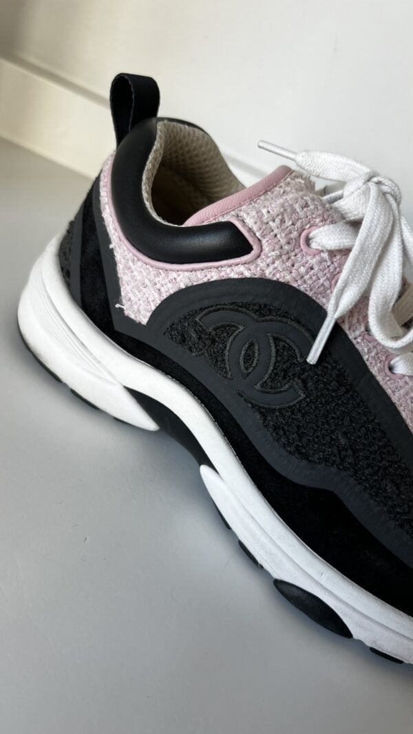 Chanel Tweed Sneakers 38 - Image 5