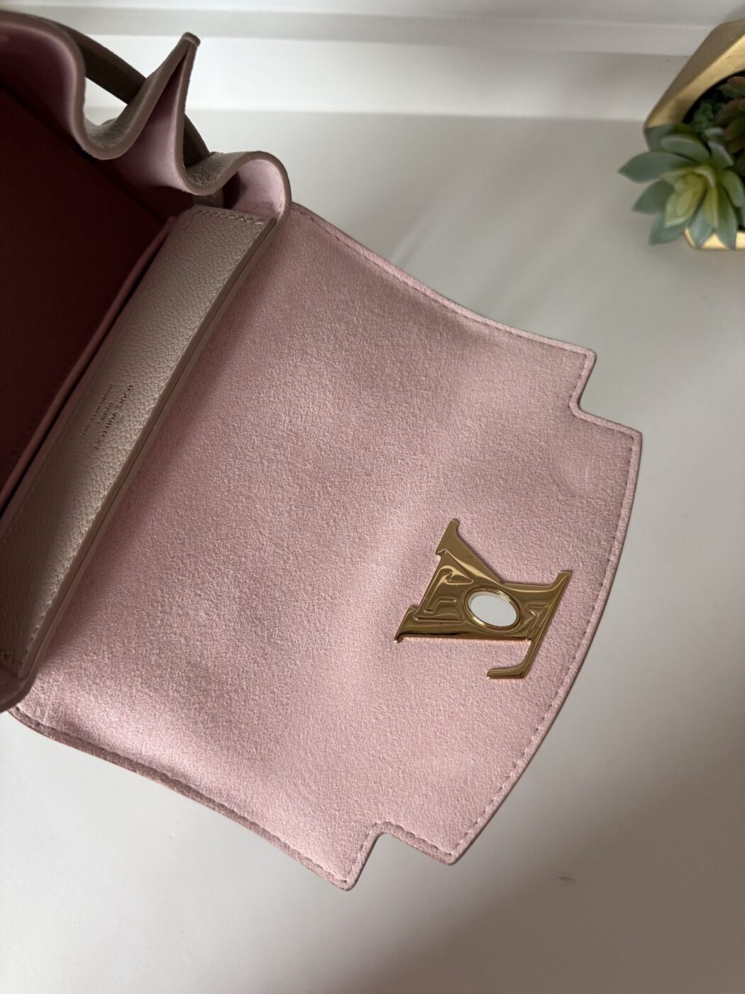 Louis Vuitton Lockme Ever Mini Crossbody - Image 17