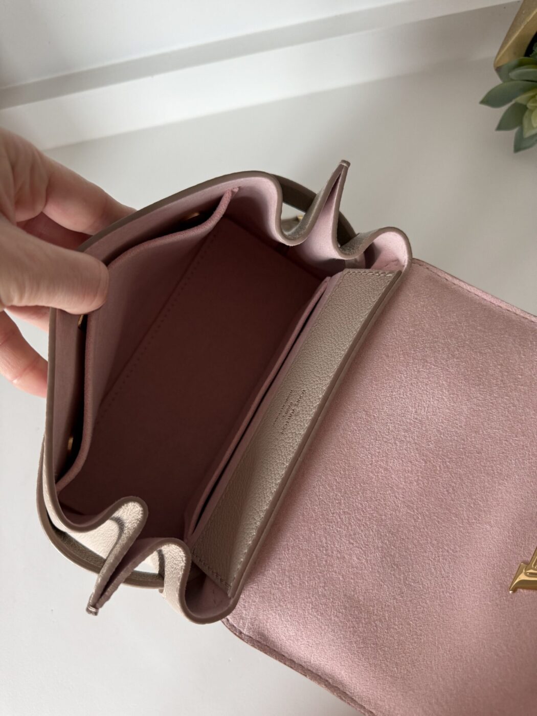 Louis Vuitton Lockme Ever Mini Crossbody - Image 18