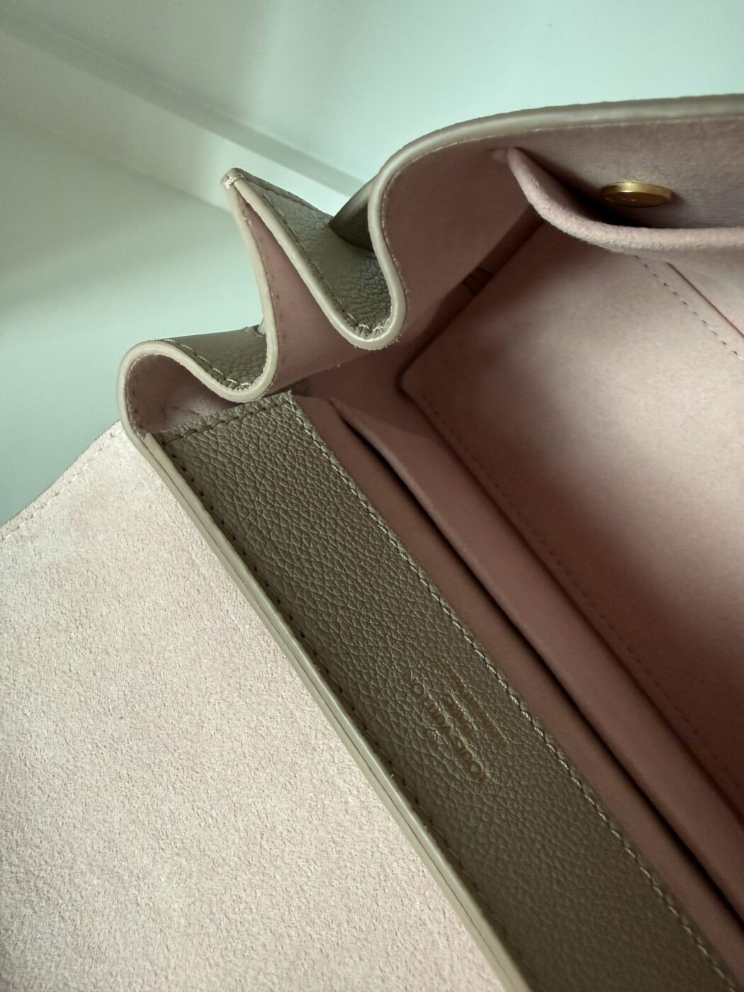 Louis Vuitton Lockme Ever Mini Crossbody - Image 20