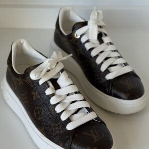 Louis Vuitton Time Out Sneakers 37