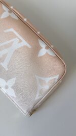Louis Vuitton Large Pochette By The Pool - Image 5