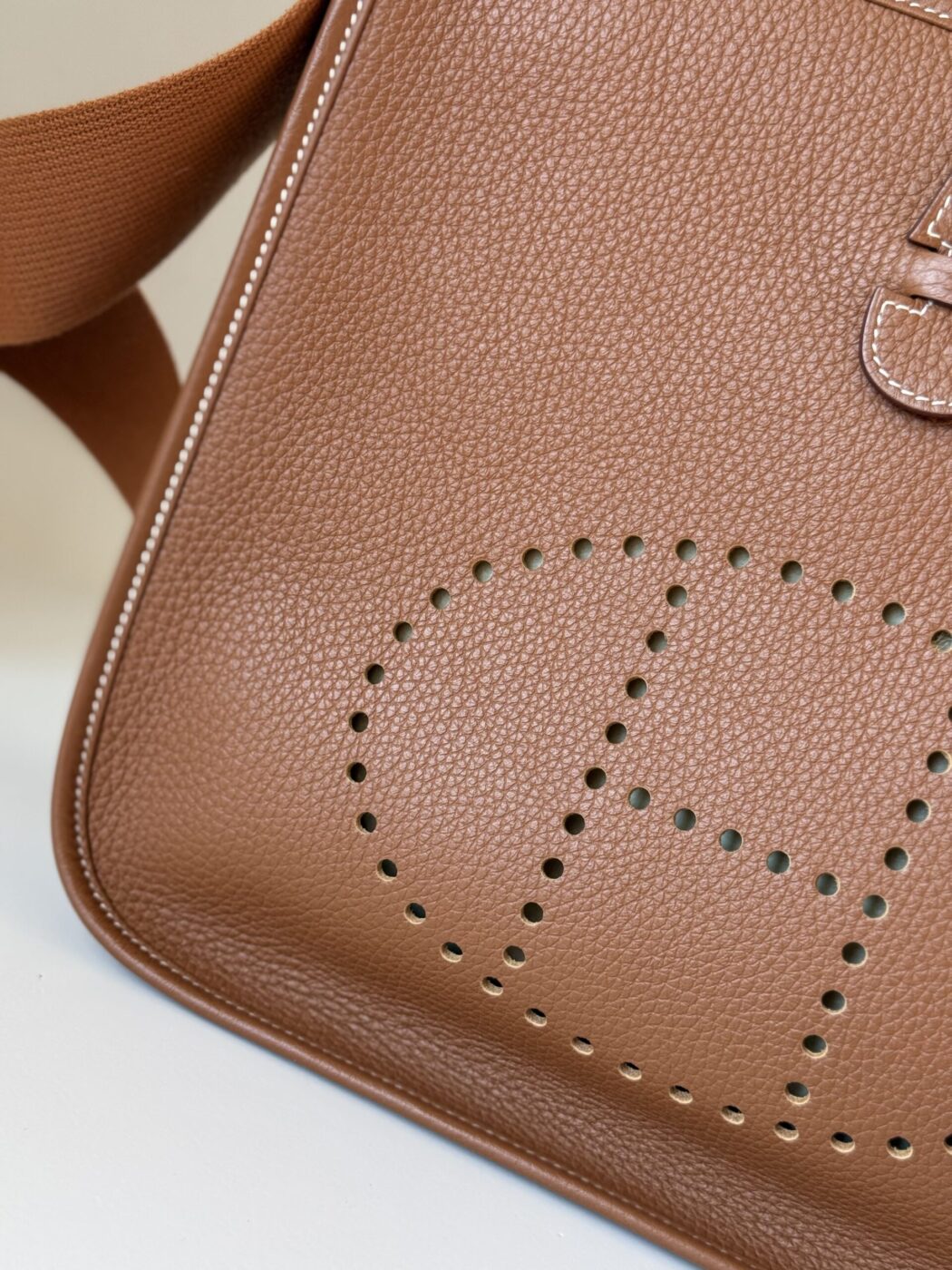 Hermes Evelyne PM Gold Brown - Image 2