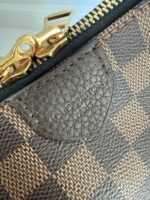Louis Vuitton Hyde Park Crossbody Damier Ebene - Image 12