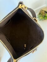 Louis Vuitton Hyde Park Crossbody Damier Ebene - Image 13