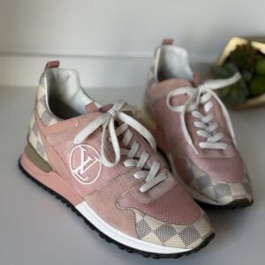 Louis Vuitton Run Away Sneakers 37.5