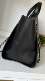 Chanel Leather Deauville Large - Image 5