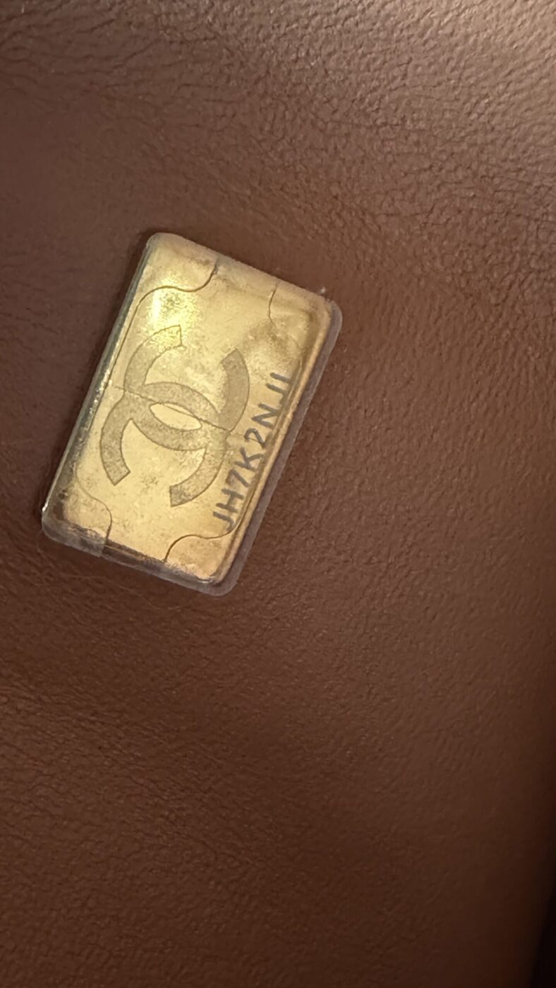 Chanel Medium Classic Double Flap Bag 22S Caramel Lambskin Light Gold Hardware - Image 17